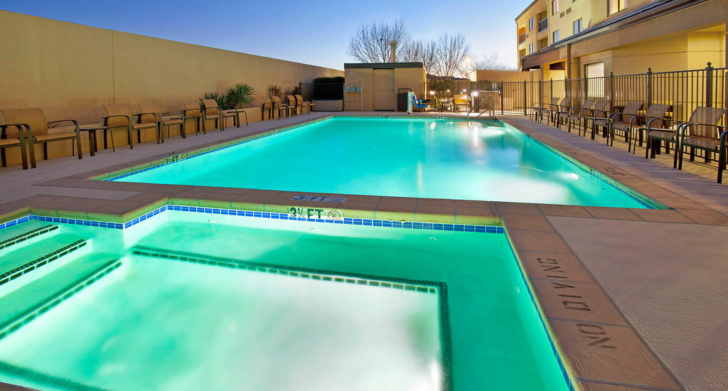 Hotel Courtyard El Paso Airport Zewnętrze zdjęcie